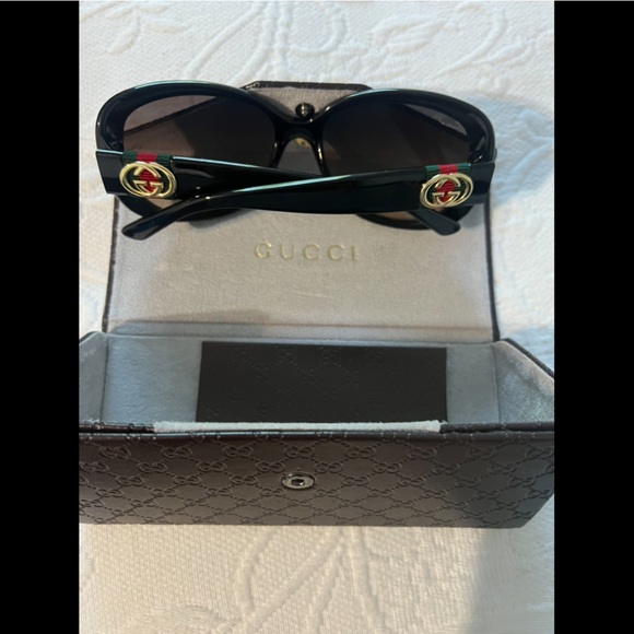 Gucci Sunglasses - Picture 2 of 3